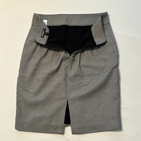 Express skirt - Picture 4 of 5